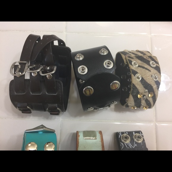 Cuff Bracelets Bundle *** SUPER CUTE *** - Picture 6 of 7